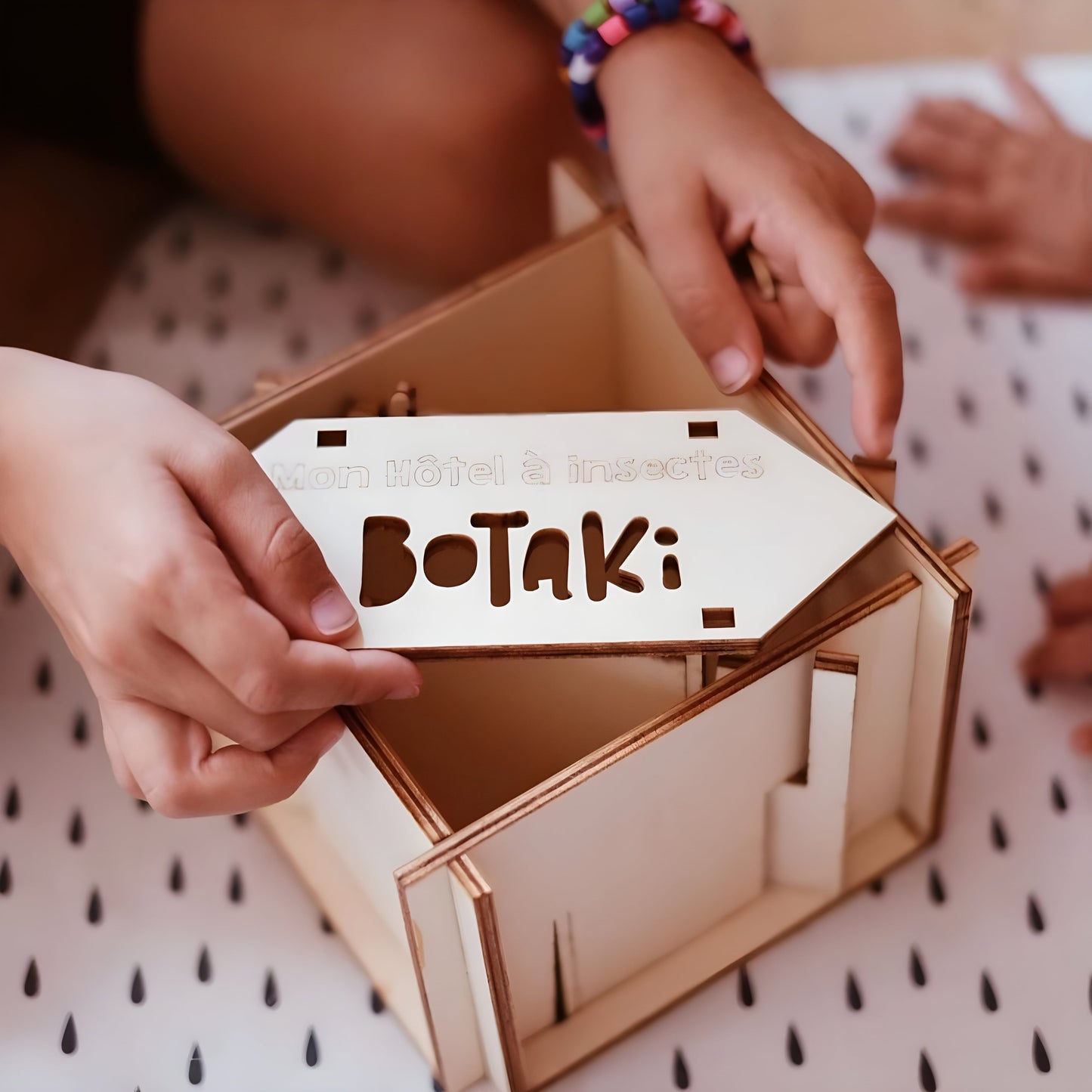 Kit Insectes | Fabrique ton hôtel à insectes en bois